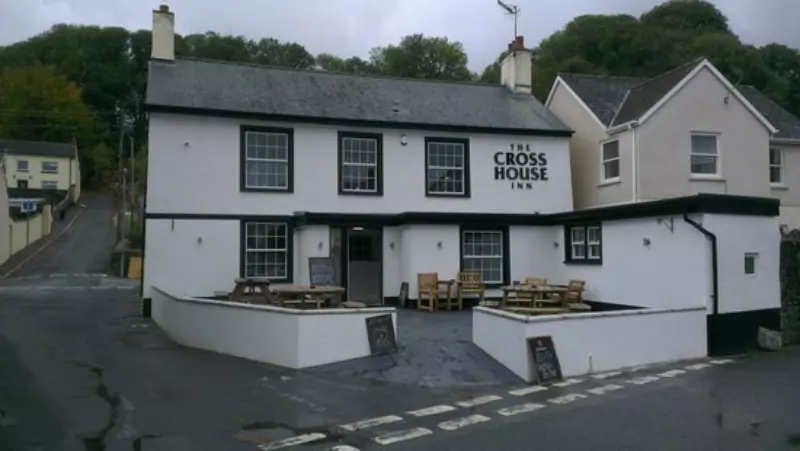 The Cross House Inn - Where To Eat Out In Laugharne
