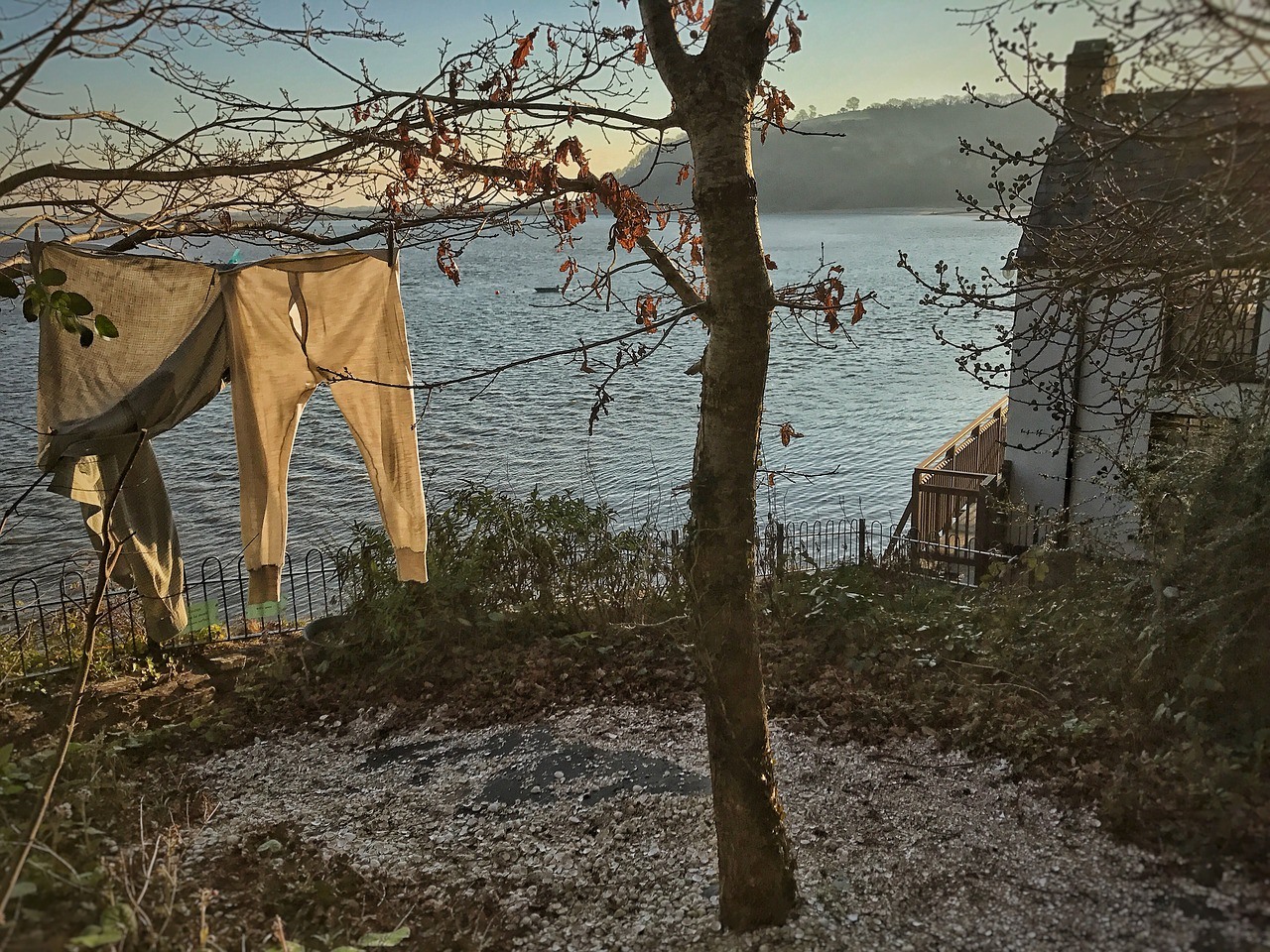 What Is The Dylan Thomas Writing Shed?